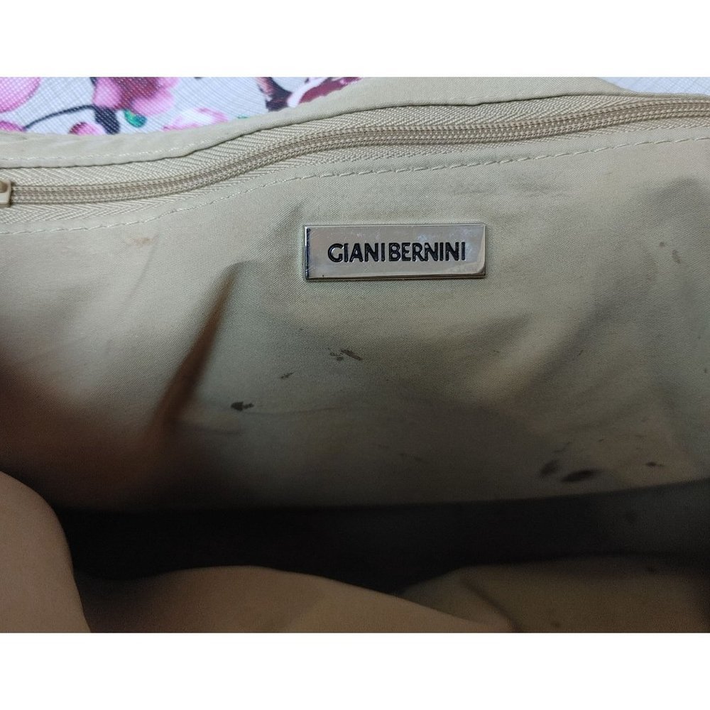 Gianibernini Women's Cherry Blossom Floral Handbag 3-Pocket Purse - Picture 3 of 6